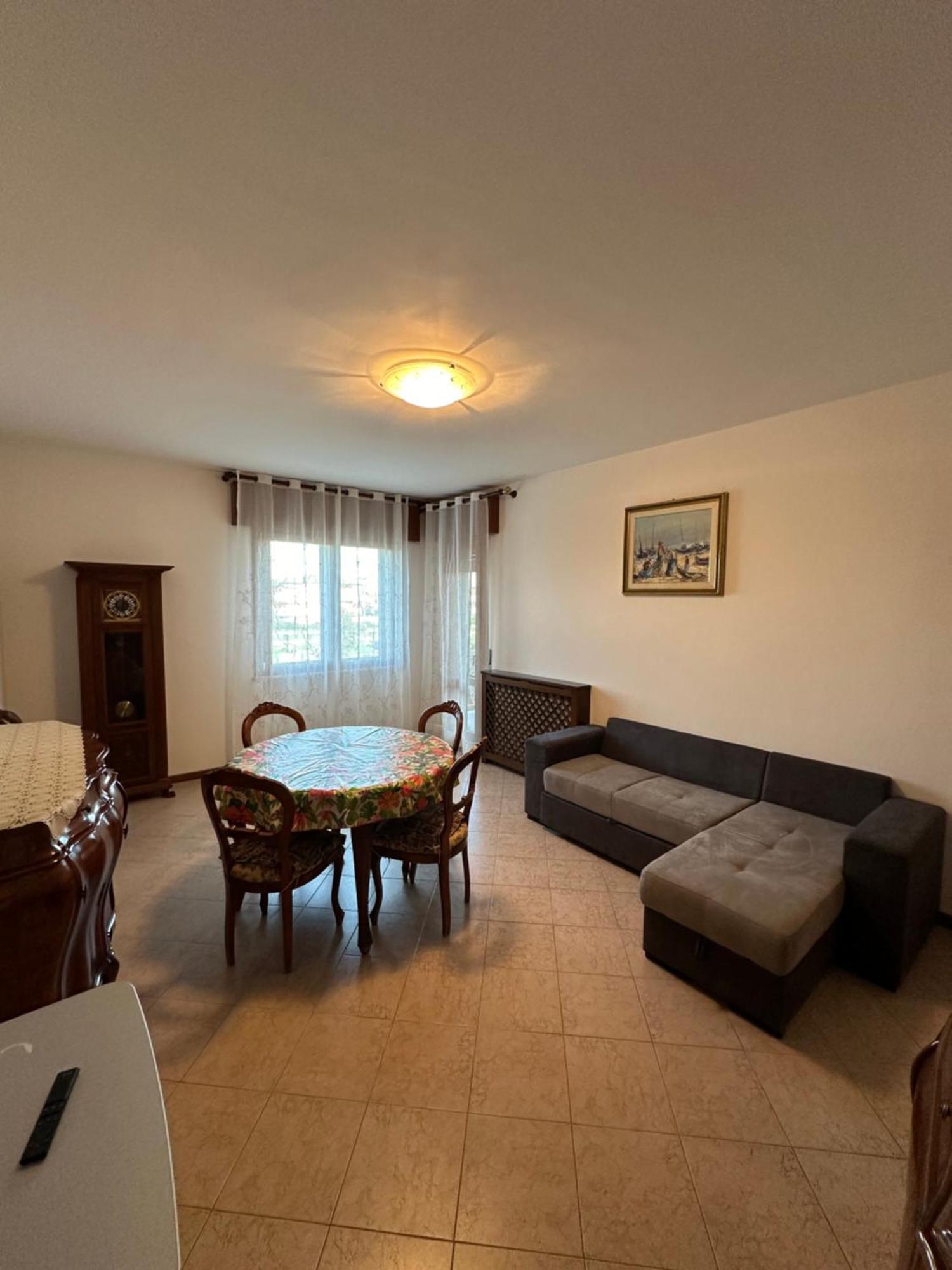 Residence Beatrice - Agenzia Cocal Каорле Екстериор снимка